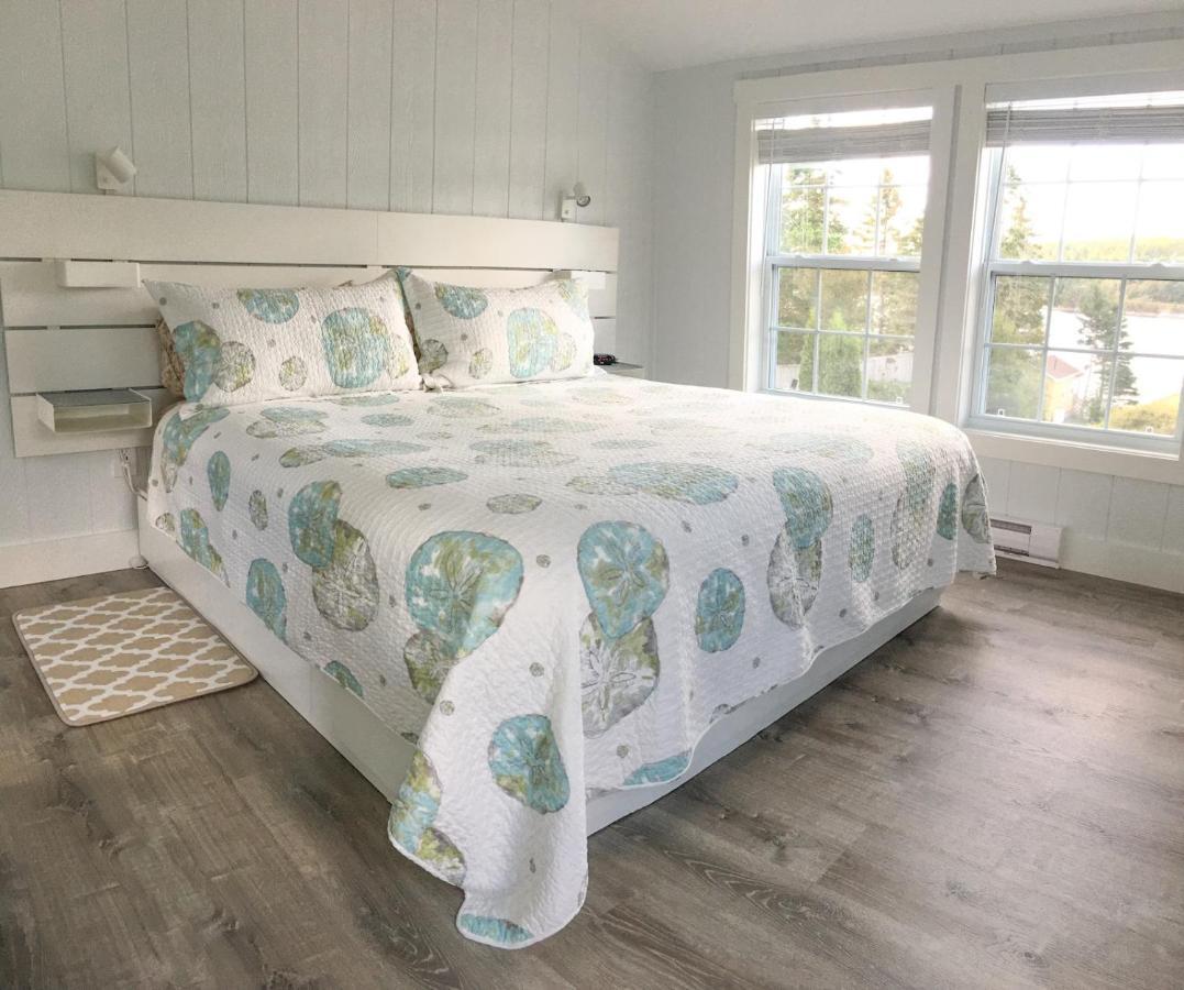 Larinda'S Landing Oceanfront Cottages Halifax Eksteriør billede