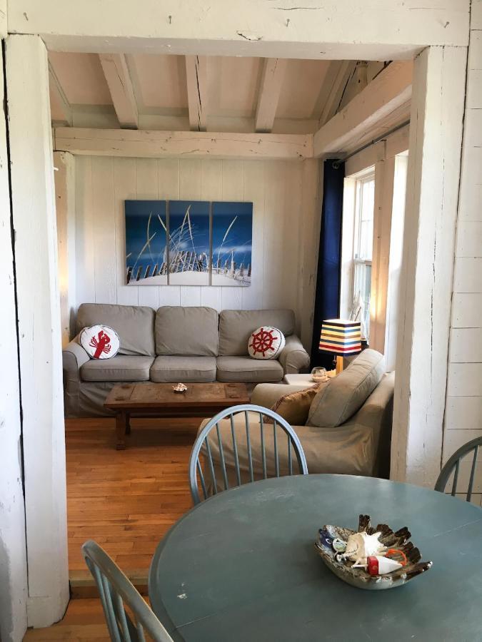 Larinda'S Landing Oceanfront Cottages Halifax Eksteriør billede