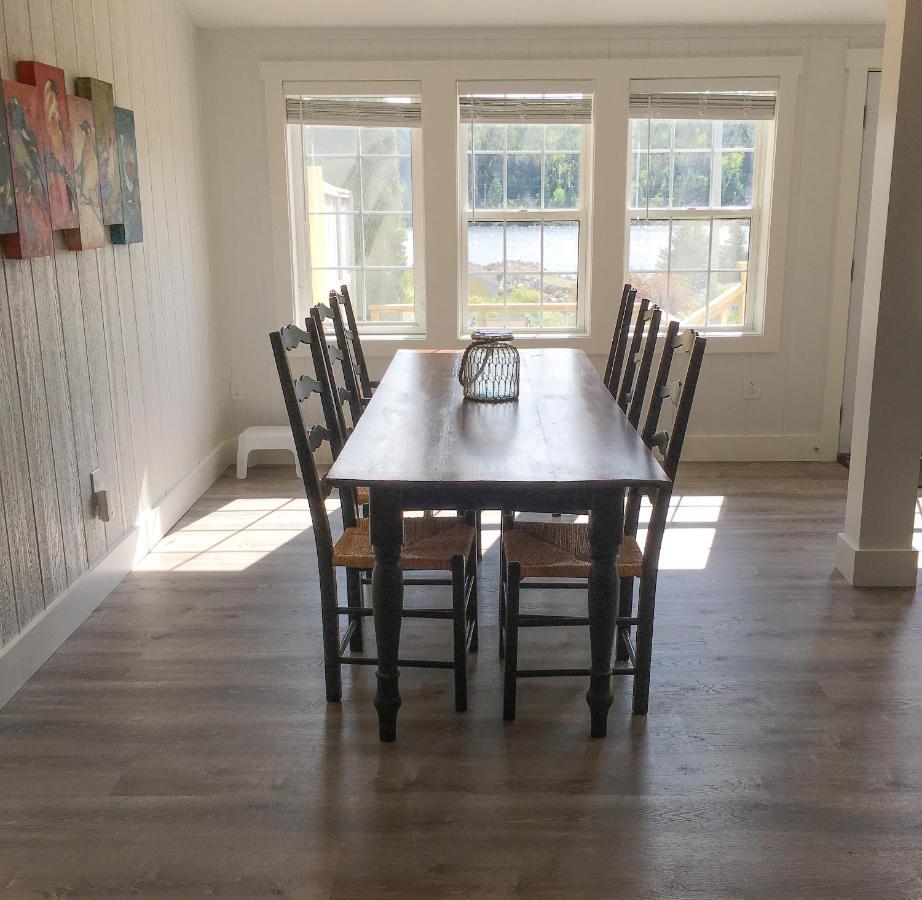 Larinda'S Landing Oceanfront Cottages Halifax Eksteriør billede